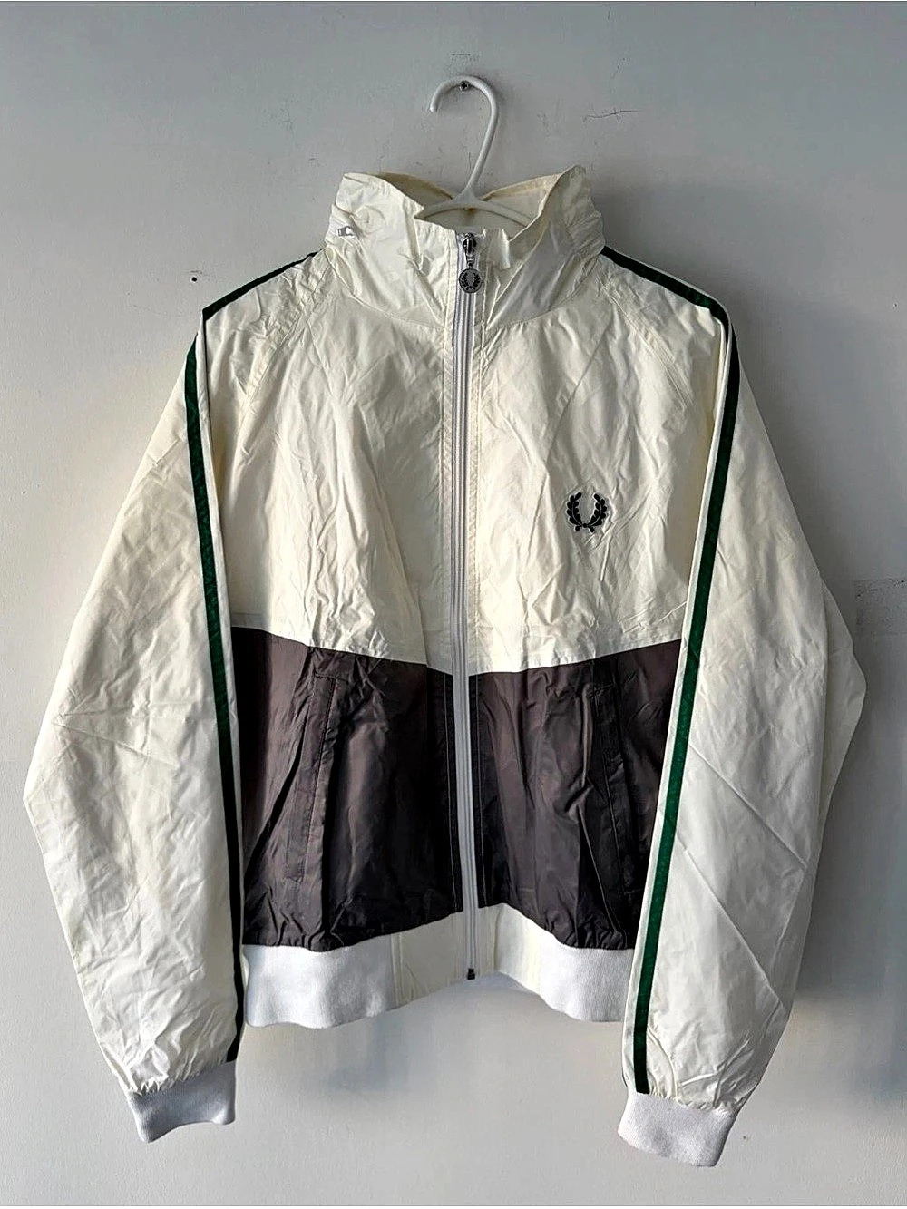 Vintage Fred Perry Windbreaker Hooded Jacket Size M